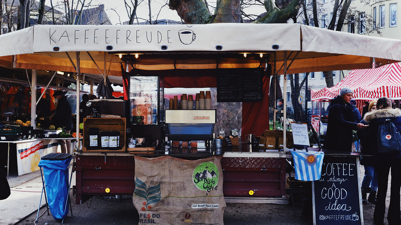 Kaffeefreude auf dem Hermannplatz in Düsseldorf